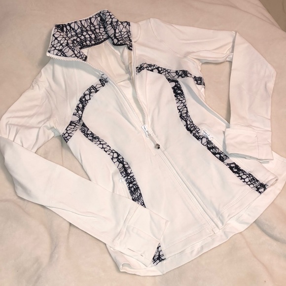 lululemon athletica Tops - Lululemon define jacket